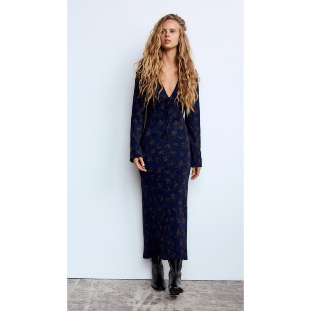 NWT Zara FLORAL PRINT MIDI DRESS, Navy